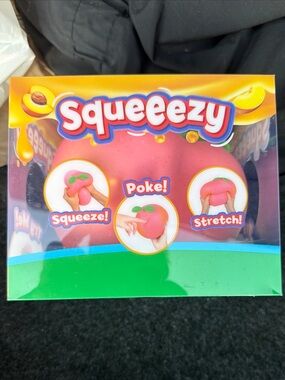 Squeeze Green Box Packaging by Squeeze